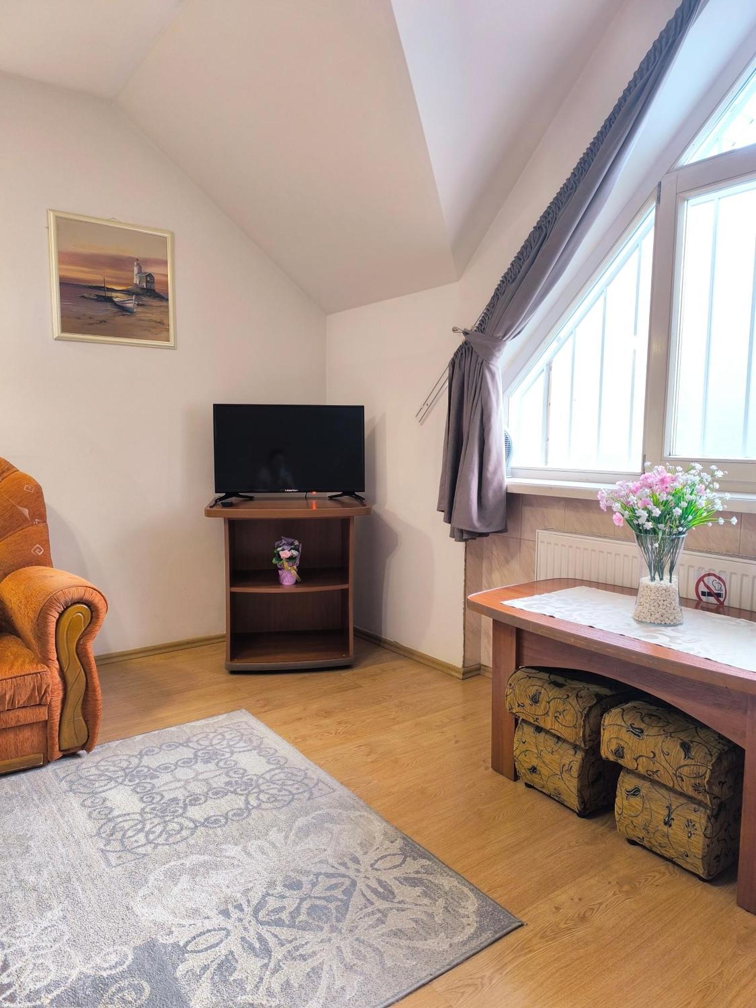 Hotel Delfin Mukacheve Room photo