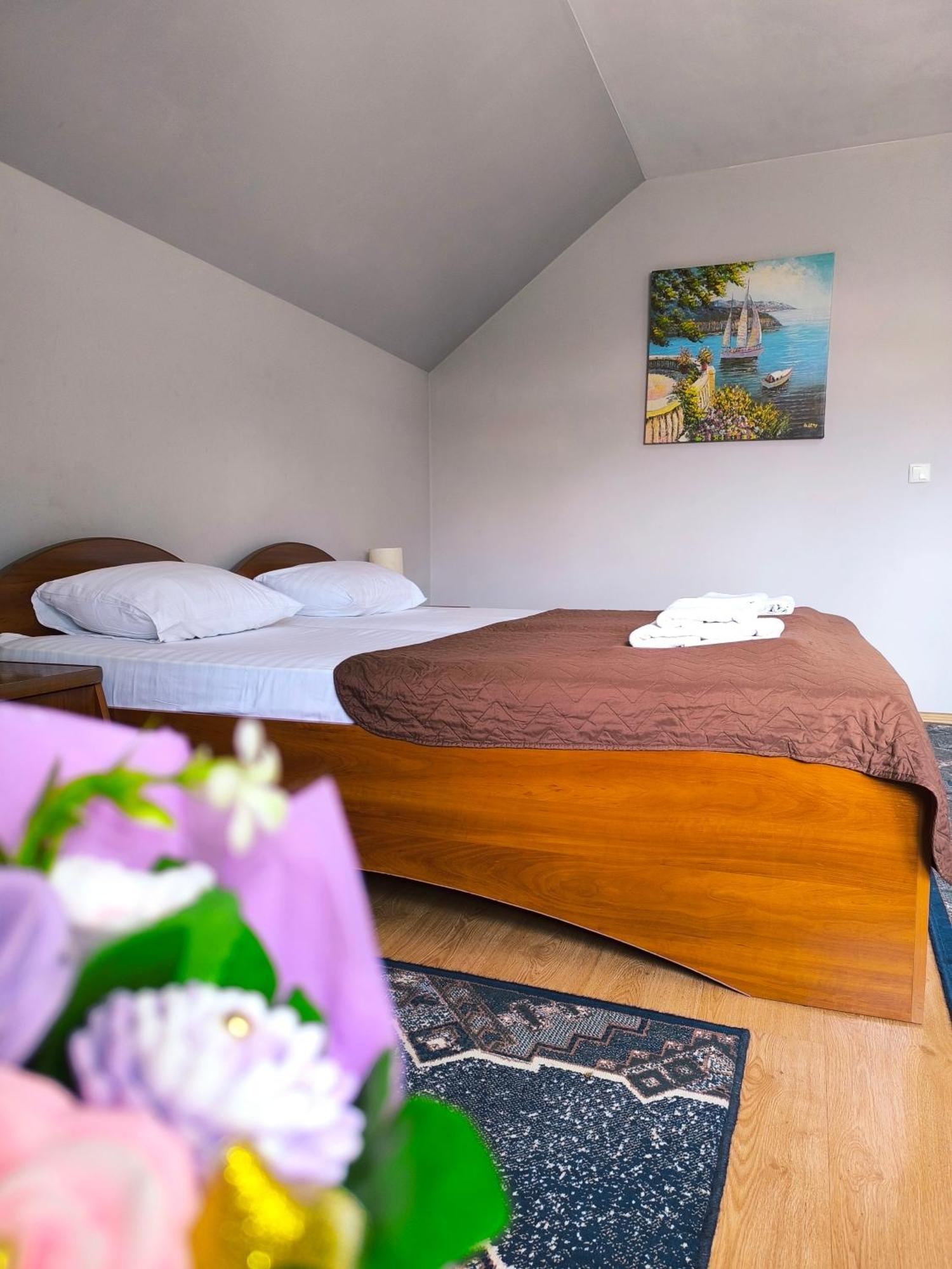 Hotel Delfin Mukacheve Room photo