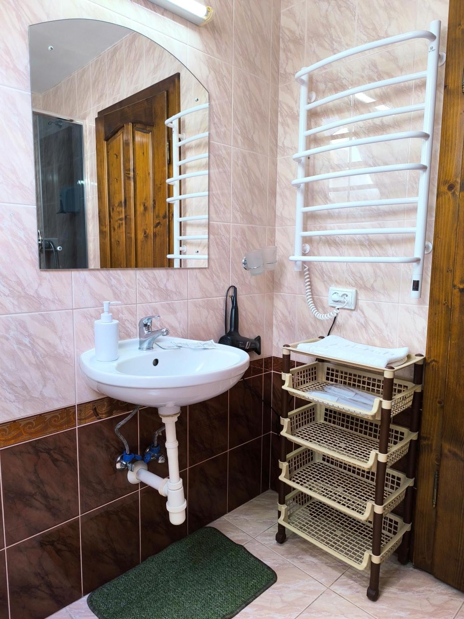 Hotel Delfin Mukacheve Room photo