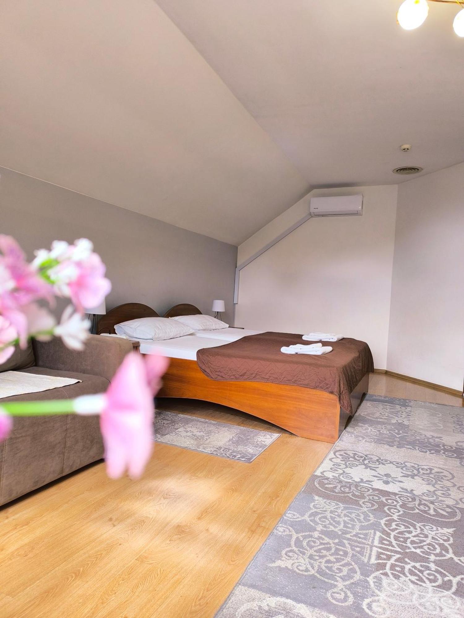 Hotel Delfin Mukacheve Room photo