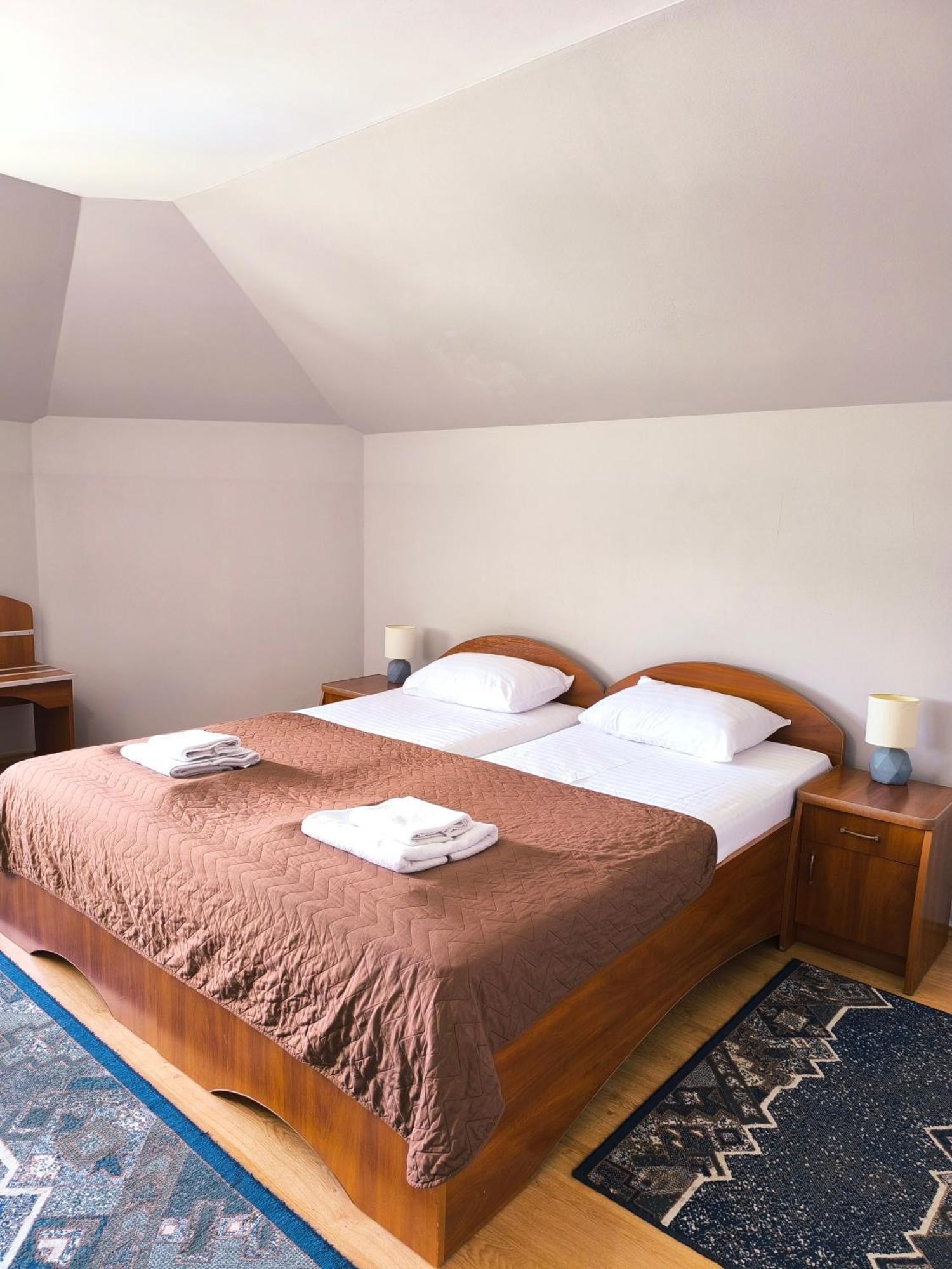Hotel Delfin Mukacheve Room photo